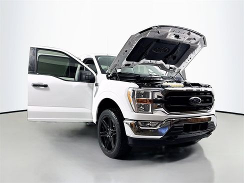 Used 2021 Ford F150 XLT w/ Trailer Tow Package image 22