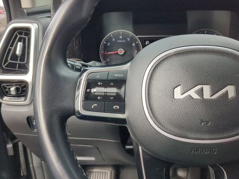Used 2022 Kia Sorento SX image 30
