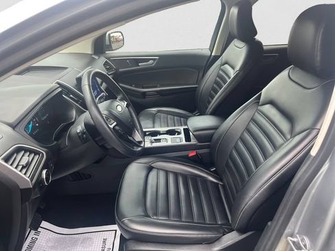 Used 2024 Ford Edge SEL AWD/4WD image 9