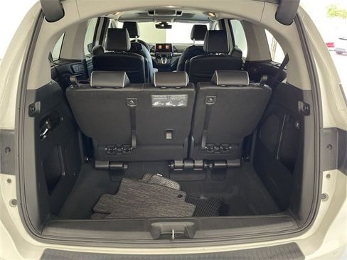 Used 2023 Honda Odyssey Elite image 15