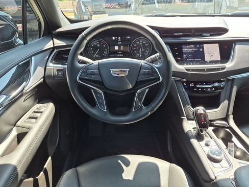 Used 2021 Cadillac XT5 Premium Luxury FWD image 35
