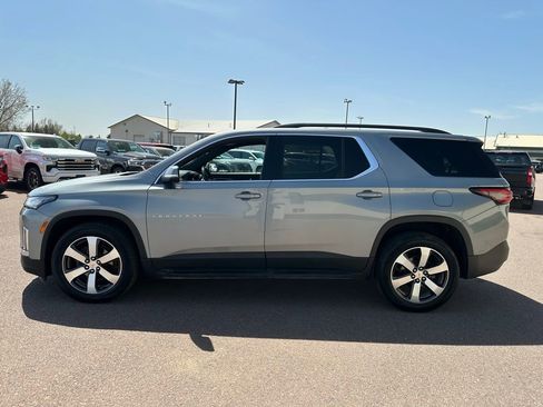 Used 2023 Chevrolet Traverse LT AWD/4WD image 37