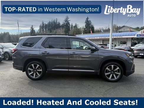 Used 2023 Honda Pilot Elite image 6