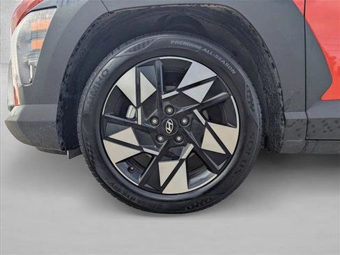 Used 2025 Hyundai Kona SEL FWD image 22