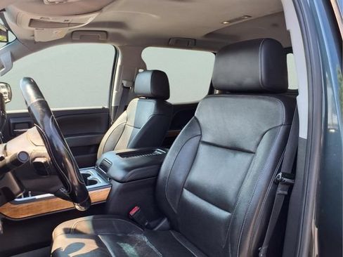Used 2018 Chevrolet Silverado 1500 LTZ w/ Sport Package AWD/4WD image 15
