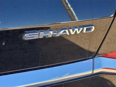 Used 2023 Acura MDX SH-AWD w/ Advance Package image 10