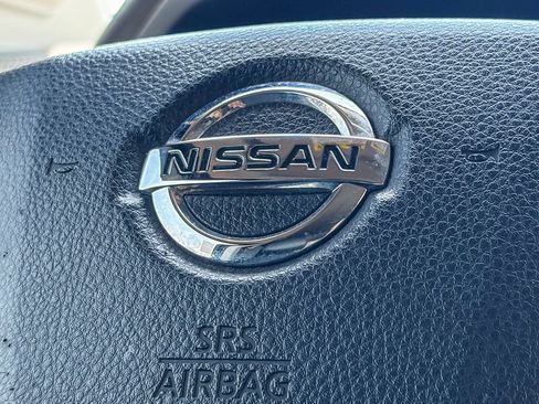 Used 2019 Nissan Titan PRO-4X w/ Pro-4x Convenience Package AWD/4WD image 22