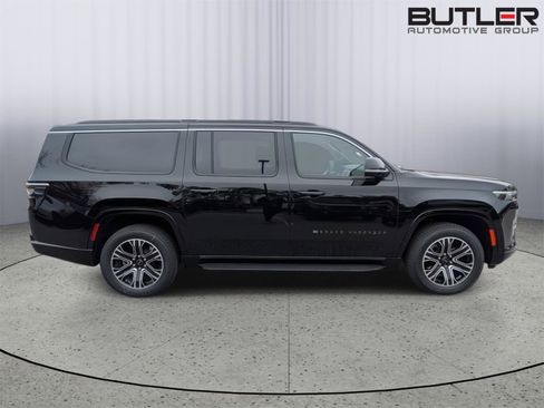 New 2026 Jeep Grand Wagoneer L 2WD w/ Premium Group I image 7