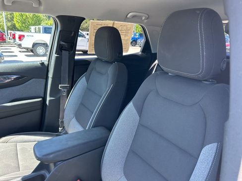 Used 2024 Chevrolet TrailBlazer LT image 31