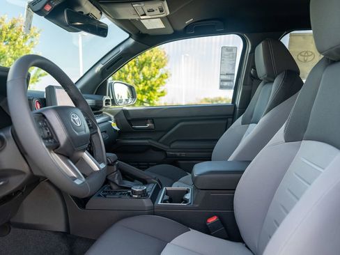 New 2025 Toyota Tacoma TRD Off-Road image 17