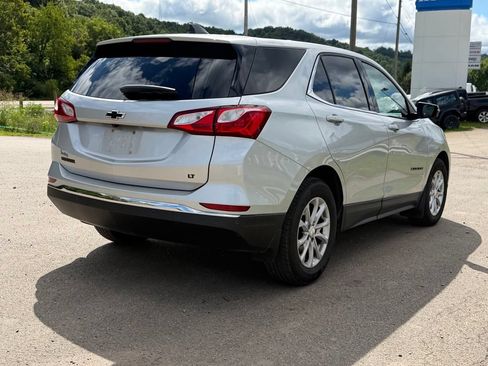 Used 2019 Chevrolet Equinox LT FWD image 3