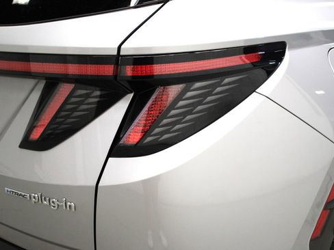 Used 2022 Hyundai Tucson Limited image 44