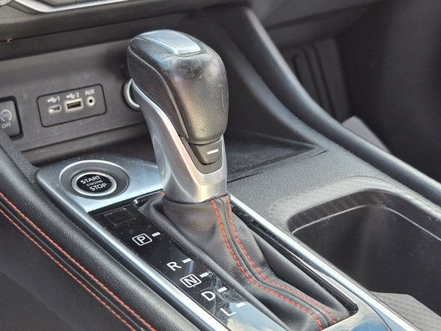 Used 2025 Nissan Sentra SR w/ SR Premium Package FWD image 29