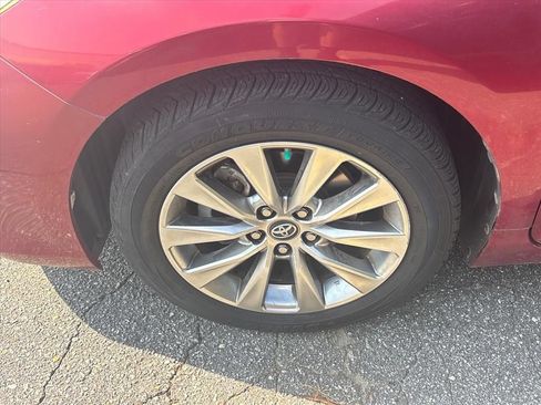 Used 2016 Toyota Camry XLE w/ Moonroof Package FWD image 15