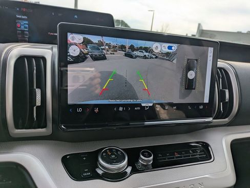 New 2025 Ford Expedition Max Active image 26