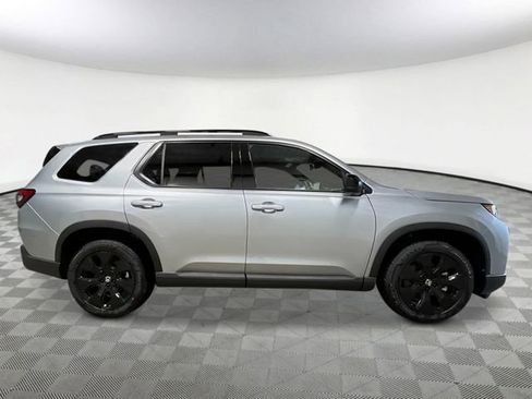 New 2026 Honda Pilot Black Edition image 8