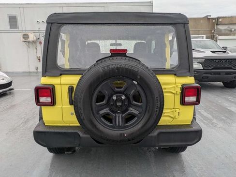 Used 2023 Jeep Wrangler Sport AWD/4WD image 4