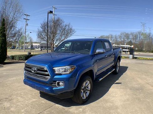 Used 2016 Toyota Tacoma Limited w/ Towing Package image 1