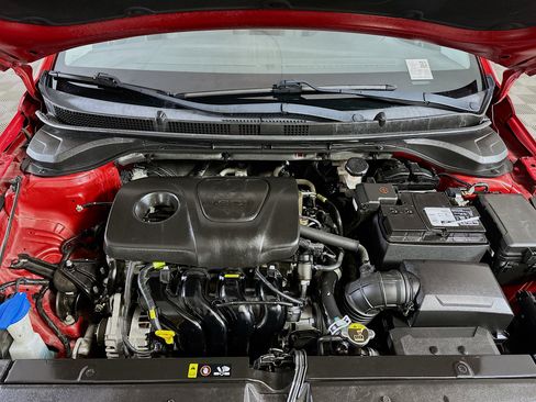 Used 2019 Hyundai Accent SE image 31