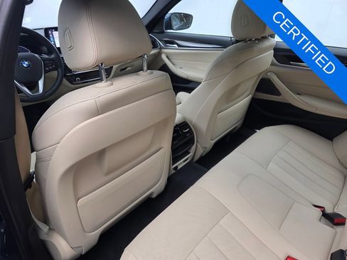 Certified 2023 BMW 530e w/ Premium Package RWD image 15