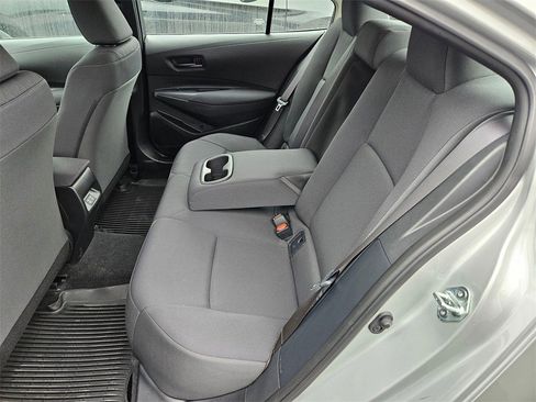 Used 2024 Toyota Corolla LE image 20