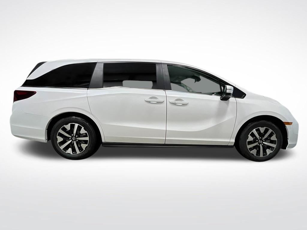 Certified 2026 Honda Odyssey EX-L image 8