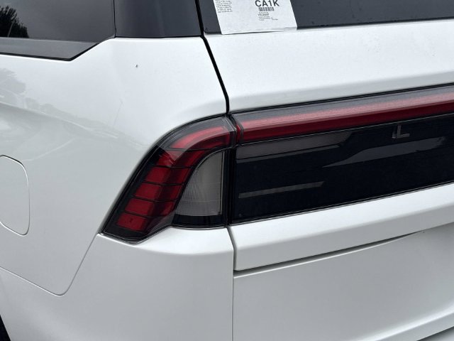 New 2027 Lincoln Navigator L Black Label AWD/4WD image 11
