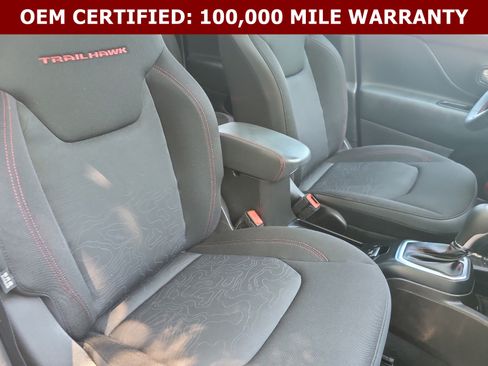 Used 2023 Jeep Renegade Trailhawk w/ Sun/Sound Group AWD/4WD image 19