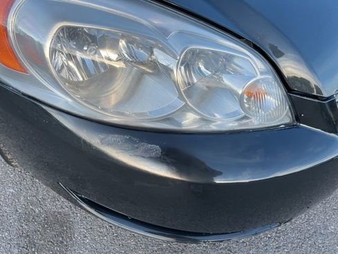 Used 2016 Chevrolet Impala LT FWD image 2