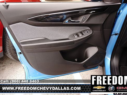 New 2026 Chevrolet TrailBlazer LT w/ Driver Confidence Package FWD image 35