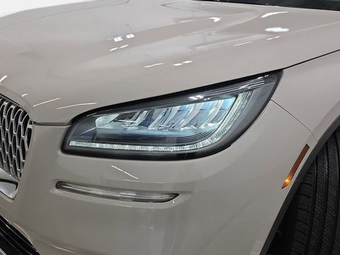 Certified 2022 Lincoln Corsair Reserve w/ Elements Package image 25