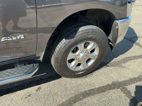 Used 2026 RAM 2500 Big Horn AWD/4WD image 17