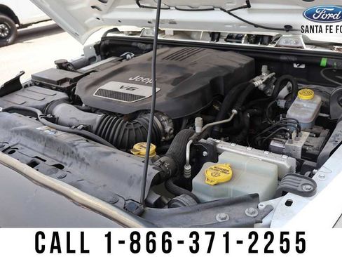 Used 2018 Jeep Wrangler Unlimited Sport S AWD/4WD image 14