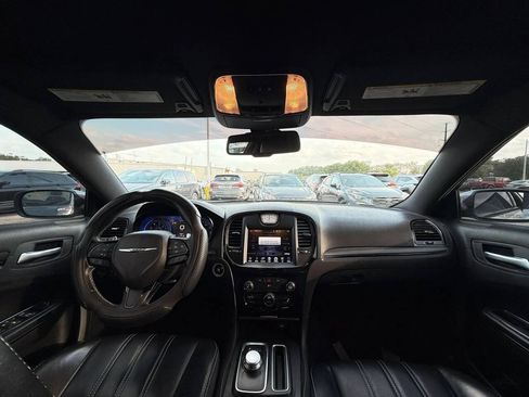 Used 2016 Chrysler 300 S AWD/4WD image 16