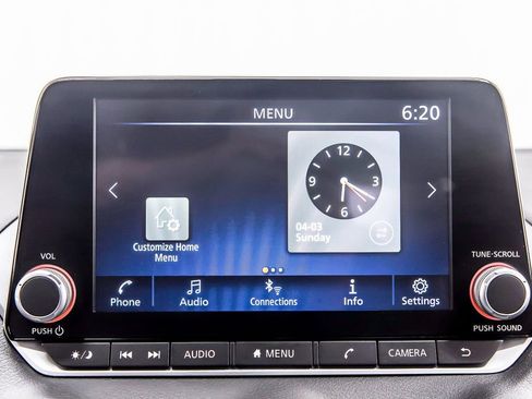 Used 2025 Nissan Sentra SV image 22