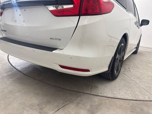 Used 2023 Honda Odyssey Elite image 22