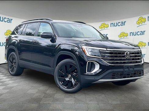New 2026 Volkswagen Atlas SE AWD/4WD image 1