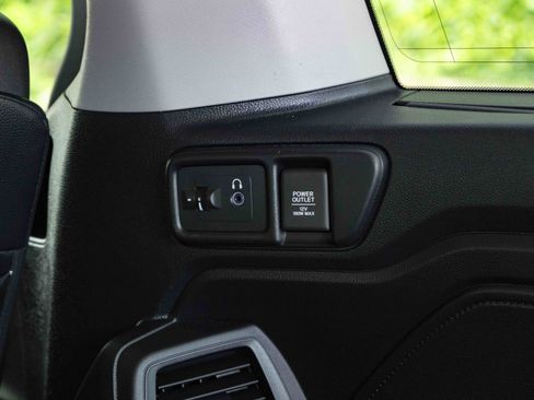 Used 2023 Honda Odyssey Touring image 47