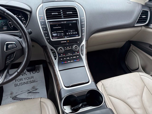 Used 2016 Lincoln MKX Reserve w/ Technology Package AWD/4WD image 20