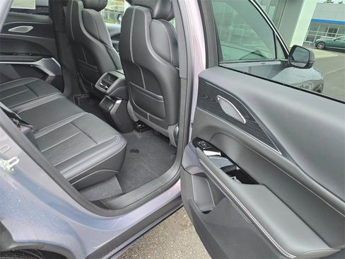 New 2026 Cadillac Lyriq Premium Luxury image 13