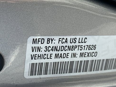 Used 2023 Jeep Compass Limited AWD/4WD image 33