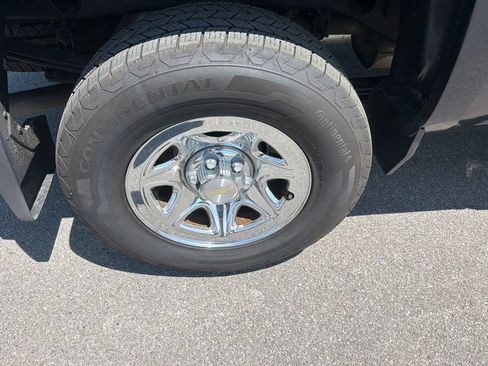 Used 2018 Chevrolet Silverado 1500 LS w/ Trailering Package AWD/4WD image 14