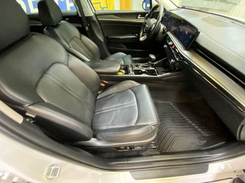 Used 2025 Kia K5 EX FWD image 26