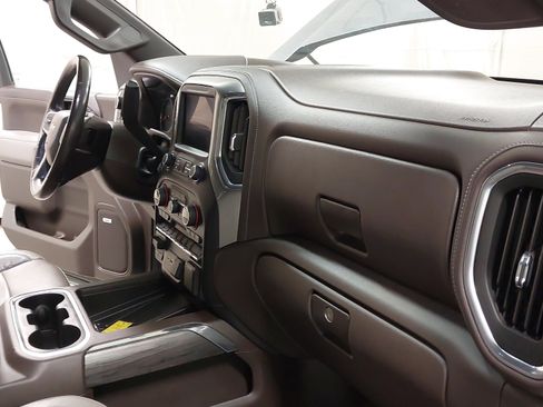 Used 2019 Chevrolet Silverado 1500 LTZ w/ LTZ Plus Package image 29