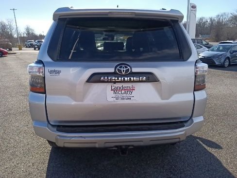 Used 2023 Toyota 4Runner TRD Off-Road Premium image 4