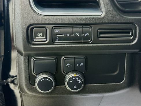 Used 2021 Chevrolet Tahoe RST w/ Luxury Package image 13