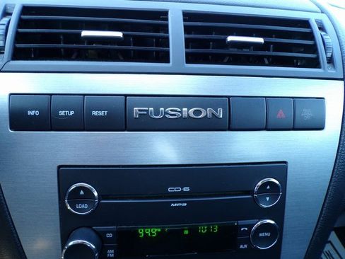 Used 2009 Ford Fusion SE image 20