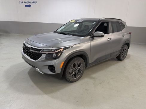 Used 2024 Kia Seltos S FWD image 4