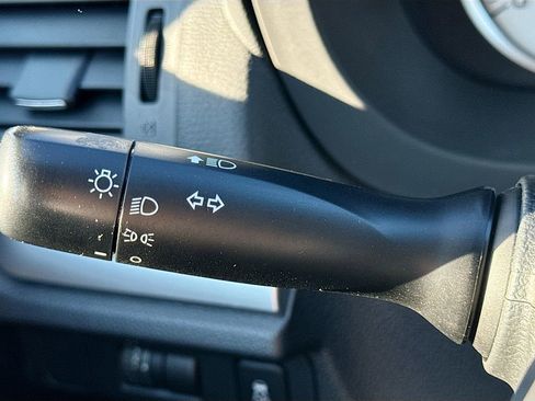 Used 2013 Subaru Impreza 2.0i Premium w/ All-Weather Pkg image 13