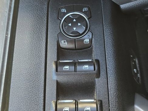 Used 2020 Ford F150 Lariat w/ Equipment Group 502A Luxury image 22